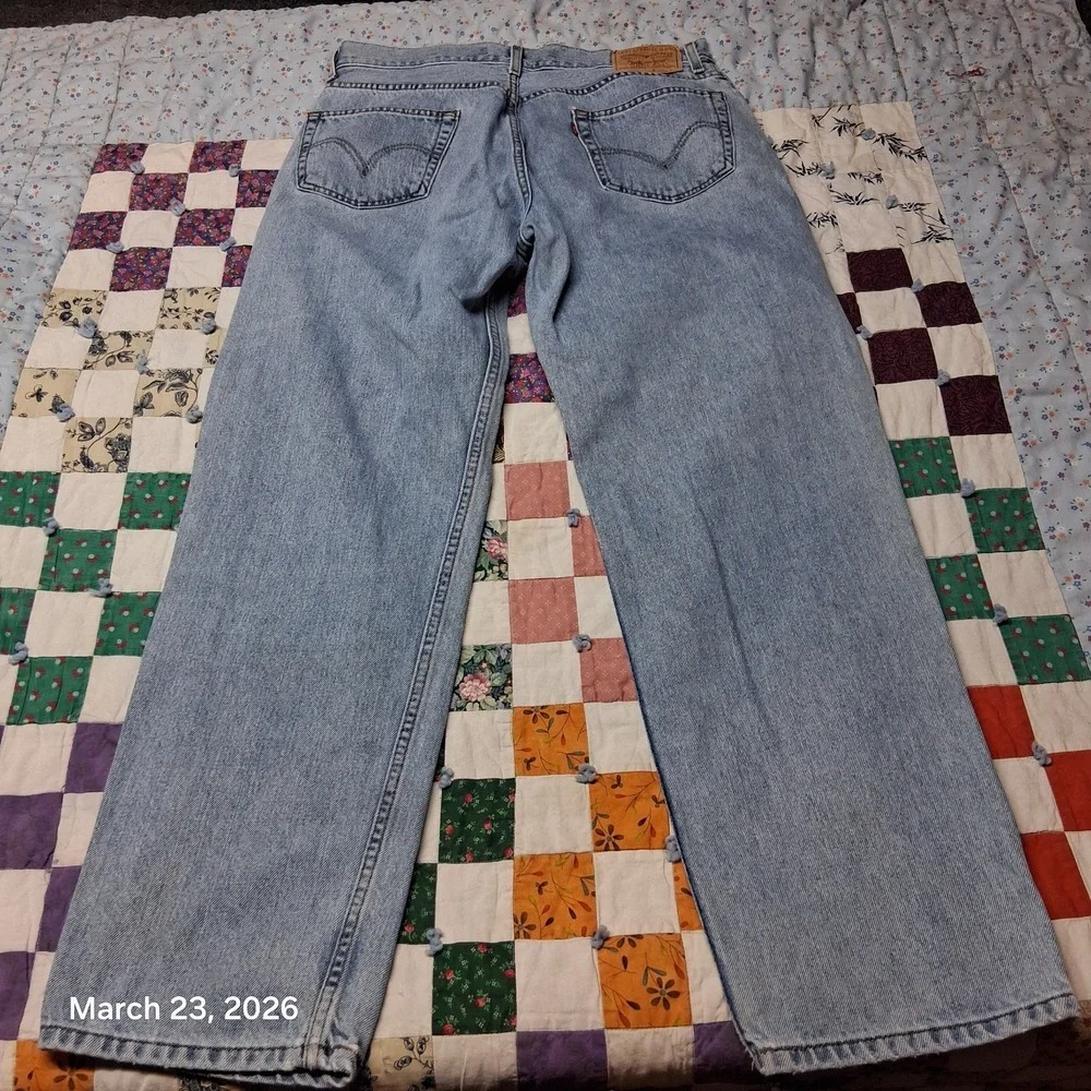 Vintage 2004 Levis 550 Blue Jeans‎ Size 36x34 Relaxed Fit Made in USA Y2K 90s